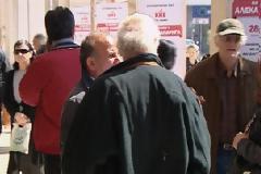 Παραλίγο να μην πληρωθούν τις συντάξεις τους λόγω τεχνικού προβλήματος [video]