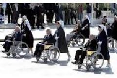 Δεν συμμετέχουν οι αγωνιστές της εθνικής αντίστασης στις παρελάσεις...αλλά θα είναι ο Παπούλιας εκεί