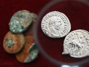 Φωτογραφία για Ανακάλυψαν πάνω από 30.000 ρωμαϊκά νομίσματα