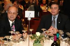 Βάρεσε διάλυση...