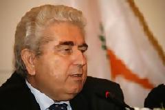 Λίγη αξιοπρέπεια ζητάμε!
