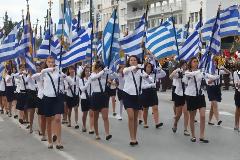 ΟΙ ΑΔΟΥΛΩΤΟΙ ΕΛΛΗΝΕΣ ΔΕΝ ΑΝΤΕΧΟΥΝ ΞΕΝΟ ΖΥΓΟ