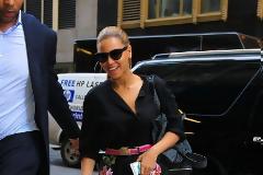 H Beyonce Knowles με ανοιξιάτικη διάθεση