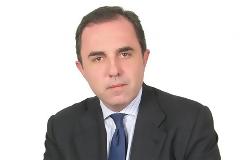 Αγωνία μην το σκάσει ο “Έλληνας Μέιντοφ”