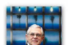 Είναι πεποίθησή μου ότι θα κερδίσουμε και αυτή την εθνική μάχη. Αρκεί να αξιοποιήσουμε τις μεγάλες δυνατότητες του ελληνικού λαού...