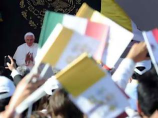 Φωτογραφία για Ενθουσιώδη υποδοχή επιφύλαξαν οι Μεξικανοί στον Πάπα Βενέδικτο ΙΣτ΄...