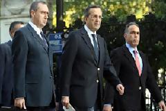 ΝΔ: Απαξίωση για τον Καμμένο και επίθεση στον Βενιζέλο