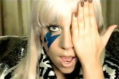 Αποσύρεται από τη ..... η Lady Gaga