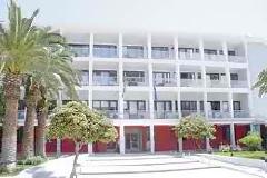 Κλασσικό. Μετά από 50 χρόνια ανακάλυψαν ότι το κτίριο της Νομαρχίας κτίσθηκε παράνομα!...