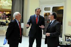 Από την Ισπανία και χωρίς στήσιμο προεκλογικό!...