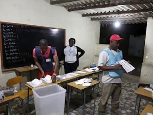 Φωτογραφία για «Δίκαιες οι εκλογές στην Αγκόλα»