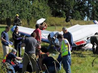 Φωτογραφία για Σοβαρά μετά την πτώση του αεροπλάνου του ο συγγραφέας του γλάρου Ιωνάθαν, Ρ. Μπαχ