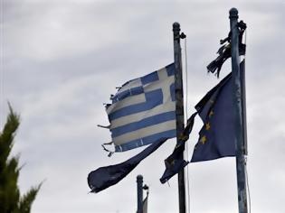 Φωτογραφία για Οι Γαλλικές τράπεζες αποχωρούν άρον άρον από την Ελλάδα και οι Κυπριακές καταστρώνουν το σχέδιο «δραχμοποίησης» - Μήπως μας διαφεύγει κάτι;