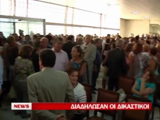 Φωτογραφία για ΤΣΟΥΝΑΜΙ ΚΙΝΗΤΟΠΟΙΗΣΕΩΝ...