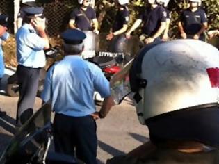 Φωτογραφία για Ένταση μεταξύ αστυνομικών και ΜΑΤ