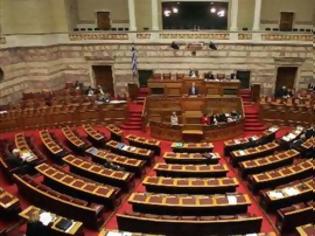 Φωτογραφία για Η πρόταση για εξεταστική ανεβάζει το πολιτικό θερμόμετρο