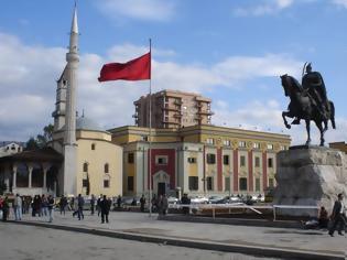 Φωτογραφία για Έλληνες καθηγητές μπορούν να βρουν δουλειά σε Αλβανία και Βουλγαρία