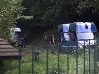Φωτογραφία για Γαλλία: Αδιευκρίνιστα τα κίνητρα της δολοφονίας της οικογένειας τουριστών