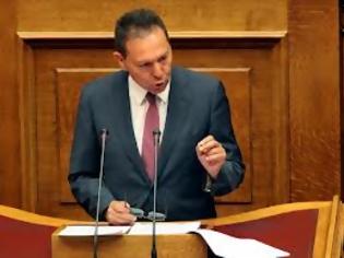 Φωτογραφία για Ανέβηκαν οι τόνοι στη Βουλή μεταξύ Στουρνάρα και Τσίπρα