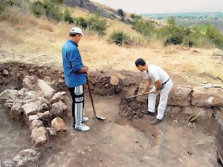 Φωτογραφία για Πάτρα: Περιμένουν από το 2010 να πληρωθούν οι εργατοτεχνίτες του υπουργείου Πολιτισμού