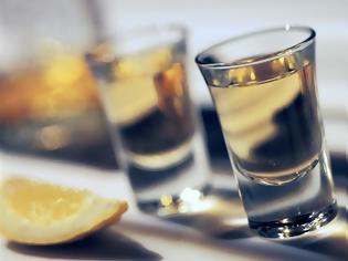 Φωτογραφία για Τσεχία: Δεκαεννέα νεκροί από νοθευμένα αλκοολούχα ποτά