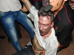Φωτογραφία για Ο πρεσβευτής των ΗΠΑ στη Λιβύη: λυντσαρίστηκε από διαδηλωτές ή πέθανε από ρουκέτα;