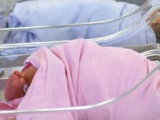 Φωτογραφία για Μαιευτήρας στους Φιλιάτες ξεγέννησε πάνω από 8.000 μωρά!