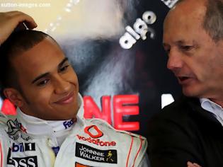 Φωτογραφία για Απαιτήσεις Hamilton για παραμονή στην McLaren