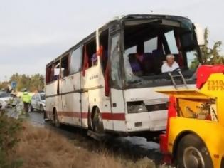 Φωτογραφία για ΣΥΓΚΛΟΝΙΖΕΙ: Ρώσος τουρίστας έσωσε σύζυγο και γιο και …ξεψύχησε!