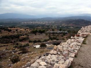 Φωτογραφία για Κοντά στην ανακάλυψη των βασιλικών τάφων της γυναίκας του Μ. Αλεξάνδρου