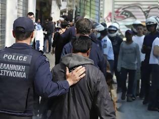 Φωτογραφία για Αντιδρά ο ΣΥΡΙΖΑ για το ιδιώνυμο στα εγκλήματα από λαθρομετανάστες