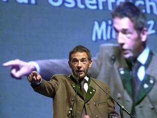 Φωτογραφία για Η αυστριακή Ακροδεξιά διεφθαρμένη και γυμνή Ο ηγέτης της ήταν εξπέρ στην απάτη του κοινού ποινικού δικαίου