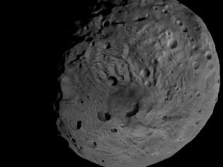 Φωτογραφία για Ενδείξεις νερού στον γιγάντιο αστεροειδή Εστία