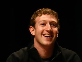 Φωτογραφία για Mark Zuckerberg: Έπεσε στη λίστα των πλουσίων