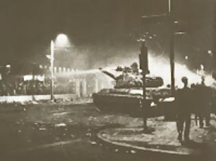 Φωτογραφία για Σενάρια για πραξικόπημα στην στην Ελλάδα / Ένα εκρηκτικό κοκτέιλ συμφερόντων συγκρούεται στην Αθήνα...!!!