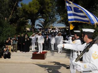 Φωτογραφία για Τελετή ορκωμοσίας των νεοκαταταγέντων Ναυτικών Δοκίμων 2012