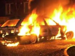 Φωτογραφία για Φωτιά σε ΙΧ και στα Πατήσια