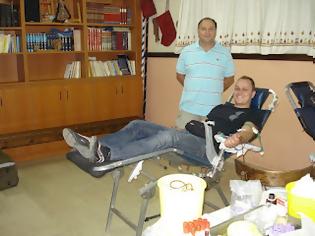 Φωτογραφία για Εθελοντική αιμοδοσία από τον Σύλλογο Ηπειρωτών Ηλιούπολης