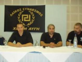Φωτογραφία για Ογκώδης συγκέντρωση στην Καρδίτσα με κεντρικό ομιλητή τον Ηλία Κασιδιάρη