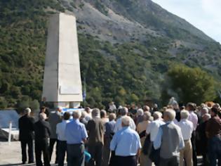 Φωτογραφία για Λίγα γεροντάκια μαζεύτηκαν στo μνημόσυνο της Μουργκάνας!