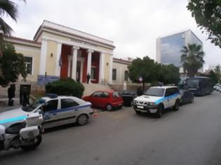 Φωτογραφία για Τηλεφώνημα για βόμβα στα δικαστήρια Xαλκίδας