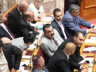 Φωτογραφία για Άρση ασυλίας ζητά Επιτροπή της Βουλής για Κασιδιάρη, Γερμενή και Ηλιόπουλο