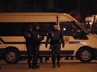 Φωτογραφία για Στη δικαιοσύνη δώδεκα Γάλλοι αστυνομικοί ως ύποπτοι για οικονομικές συναλλαγές με εμπόρους ναρκωτικών