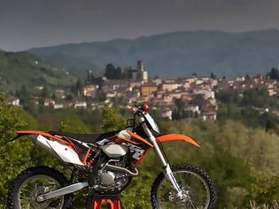 Φωτογραφία για Η ΕΛΛΗΝΜΟΤΟ ΓΡΑΦΕΙ ΙΣΤΟΡΙΑ: KTM 500 EXC ΠΛΗΡΩΝΕΙΣ 1 ΠΑΙΡΝΕΙΣ 2