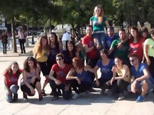 Φωτογραφία για Flashmob με το Bye Bye Bye! It ain't no lie στο Σύνταγμα! [video]