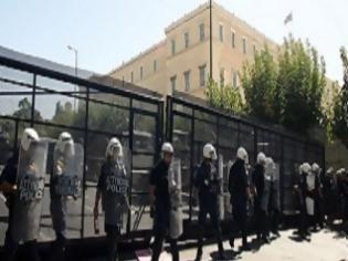 Φωτογραφία για Κ-Άγκελα ΠΑΝΤΟΥ: Πρωτοφανή αστυνομικά μέτρα στο κέντρο της Αθήνας!