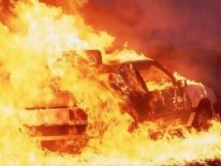 Φωτογραφία για Στις φλόγες αυτοκίνητο στα Χανιά
