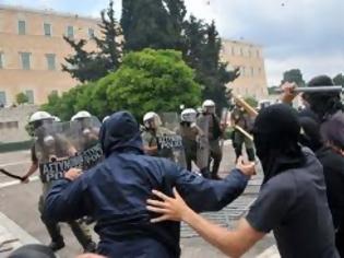 Φωτογραφία για Διώξεις στους συλληφθέντες για τα επεισόδια