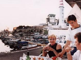 Φωτογραφία για Τζάμπα φαγητό για όσους δεν παίρνουν απόδειξη!