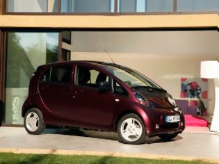 Φωτογραφία για To i-MiEV πρωταγωνιστής της Mitsubishi Motors   στην έκθεση αυτοκινήτου ΑΥΤΟΚΙΝΗΣΗ 2012